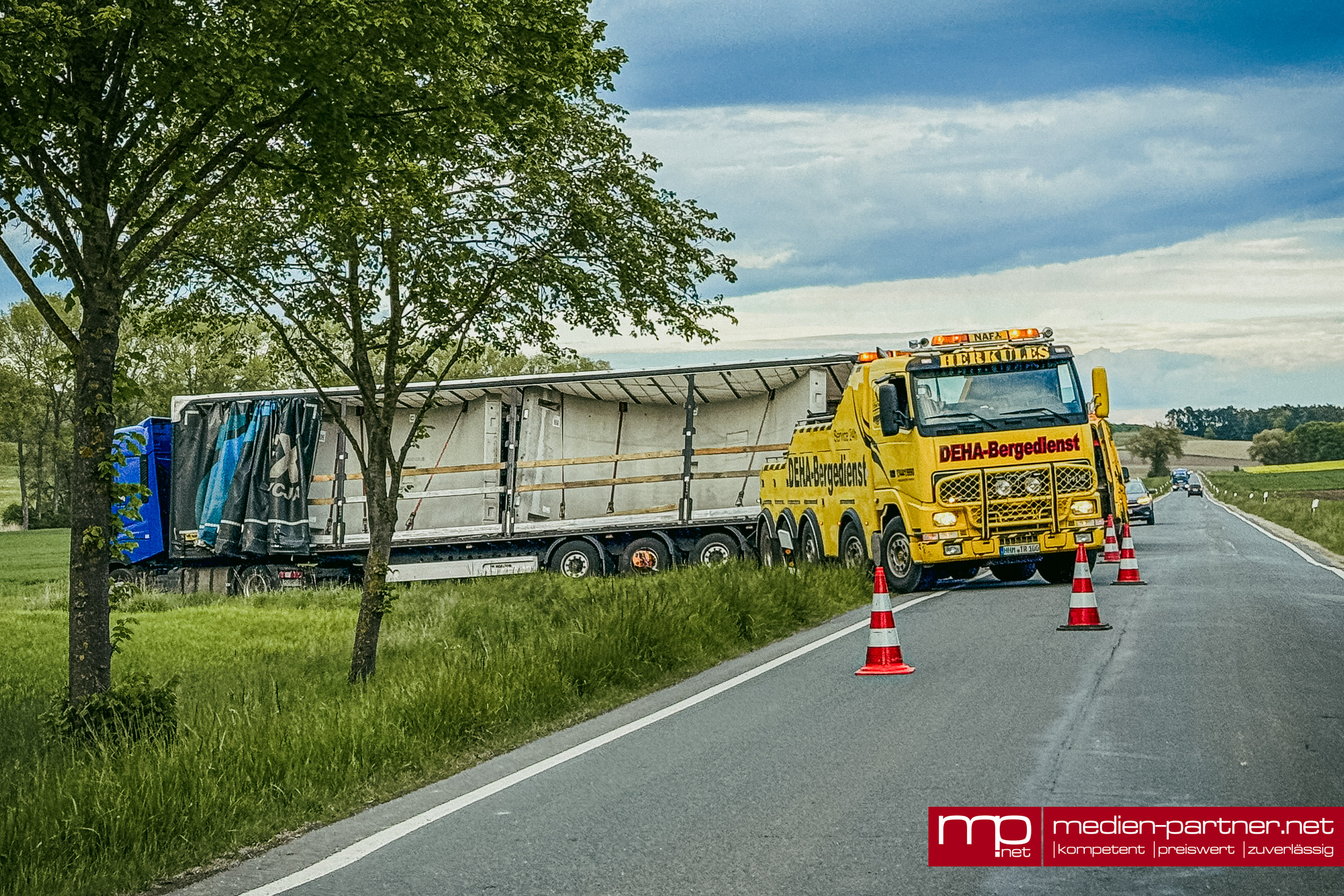 Stundenlange Bergung auf der L1060