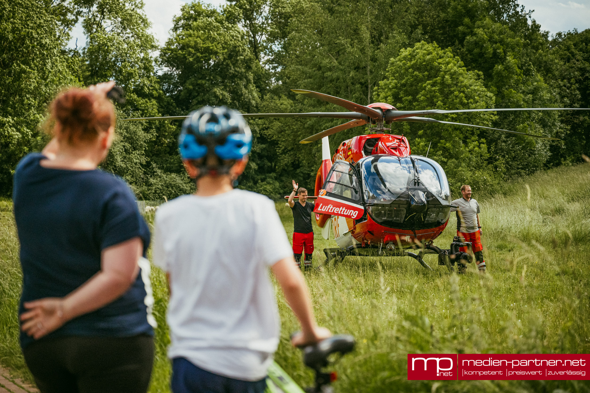 Rettungshubschrauber wird zum Publikumsmagneten